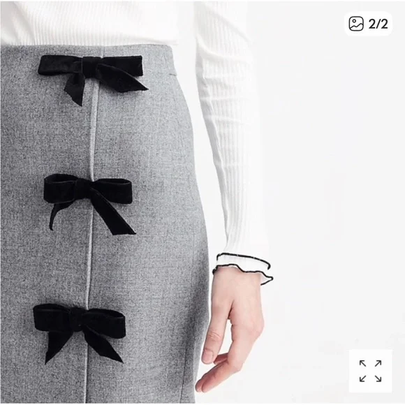 J. Crew Gray Pencil Skirt with Black Bow Details - Picture 4 of 4